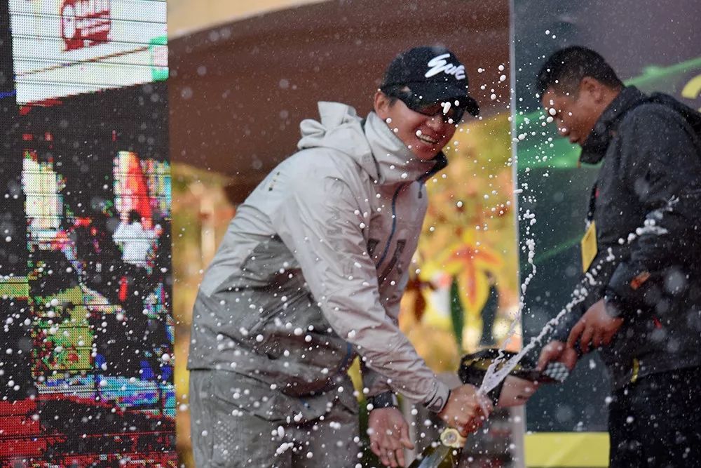 2020骞翠笂鐘硅矾浜氬浗闄呴敠鏍囪禌,璧ｅ窞涓婄姽璺簹姣旇禌鐩存挱