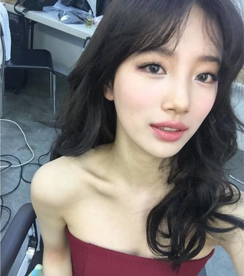 为什么爱豆不戴大直径的美瞳 (爱豆戴蓝色美瞳)