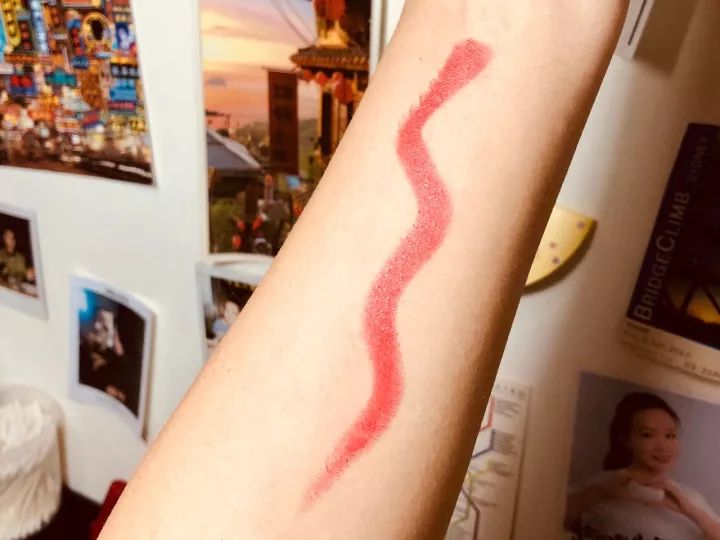 一二十块的化妆品真的好吗,这十种化妆品不需要买