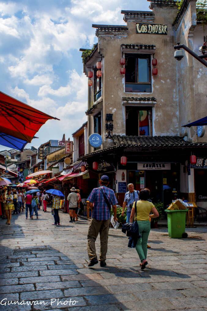 阳朔县的古街在哪里,阳朔历史视频