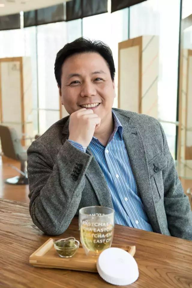 从7把椅子单店到500家连锁，曼都国际放弃预付款模式也能留客