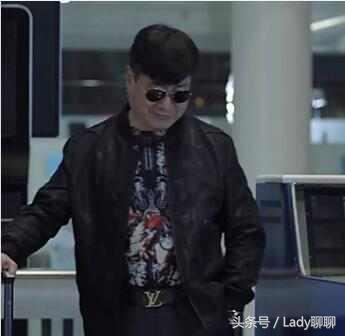 经典lv皮带,lv皮带为什么经典那么便宜