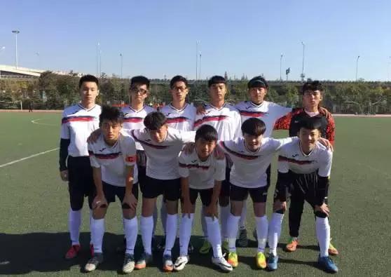 踢出一个未来现场,踢出一个未来中文串烧