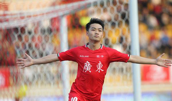 恒大球员梁学铭,恒大和陈泽鹏