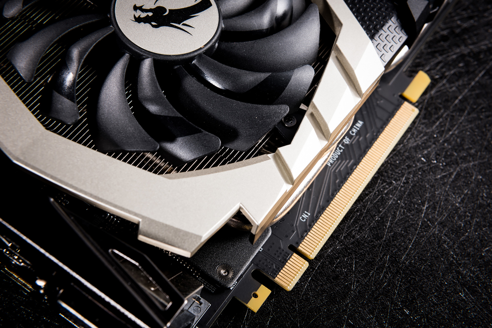 微星gtx1070ti钛金龙怎么样,1070ti钛金龙上机效果