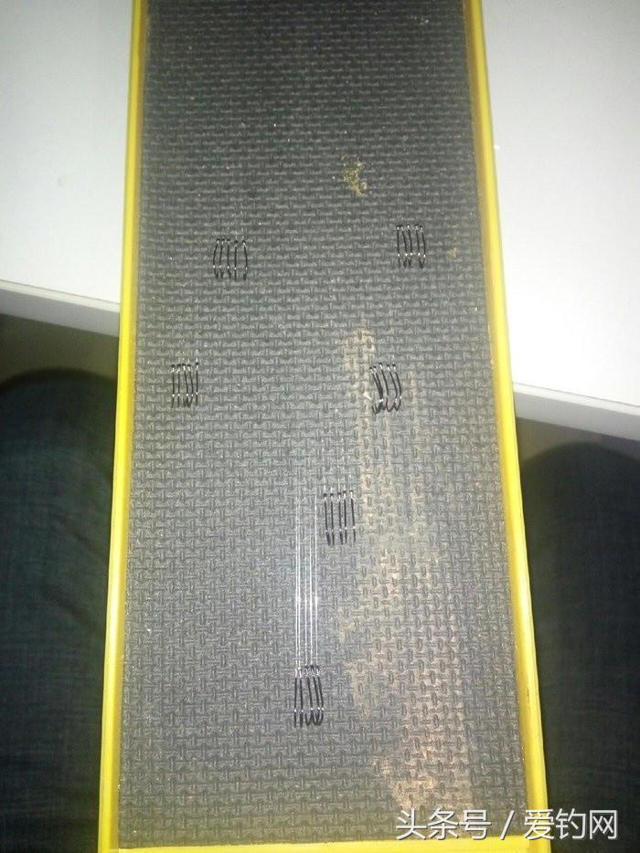 如何使用钓钩绑线器,钓鱼单钩绑线器全套方法