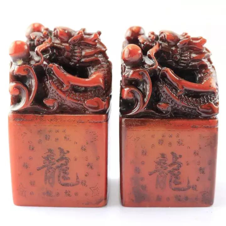 全铜九叠篆印章三个一套,吐水龙石雕