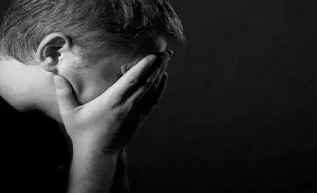 在镇江月入过万,在镇江月薪八千干什么工作