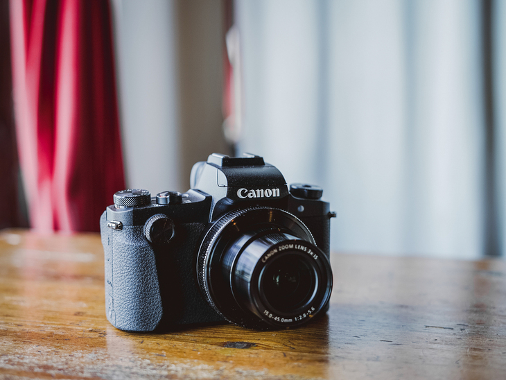 全球首款APS-C画幅变焦卡片机佳能G1XIII评测网友：真不该买单反