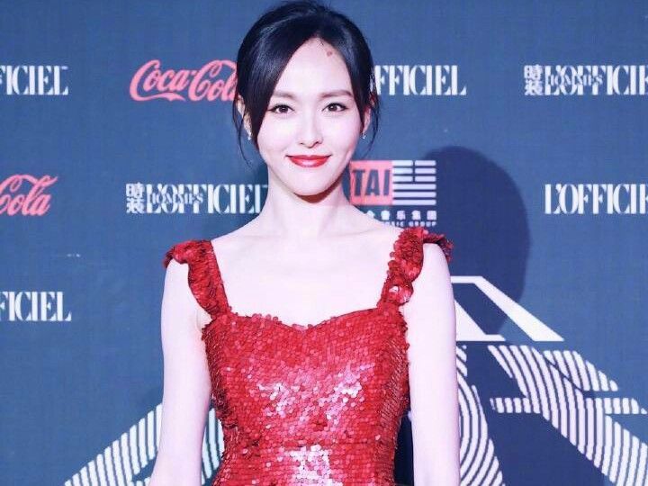 白敬亭穿搭秋冬款,景甜秋裤搭配什么上衣