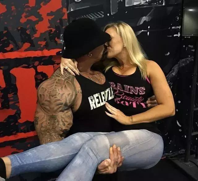 巨臂哥Richpiana去世，类固醇是“上帝”还是“魔鬼”?