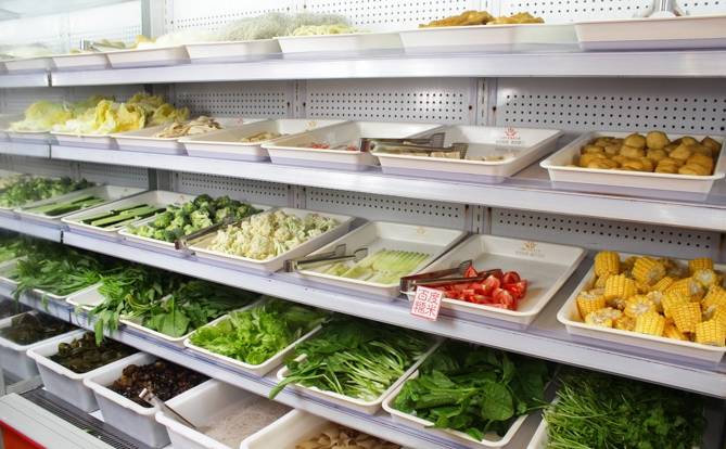 川王府餐厅,曾经的成都大白鲨海鲜自助餐厅