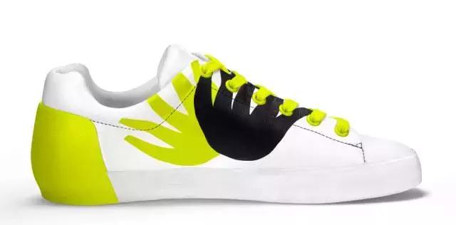 花5分钟，就把过时的基本款，变成了最火超模同款…