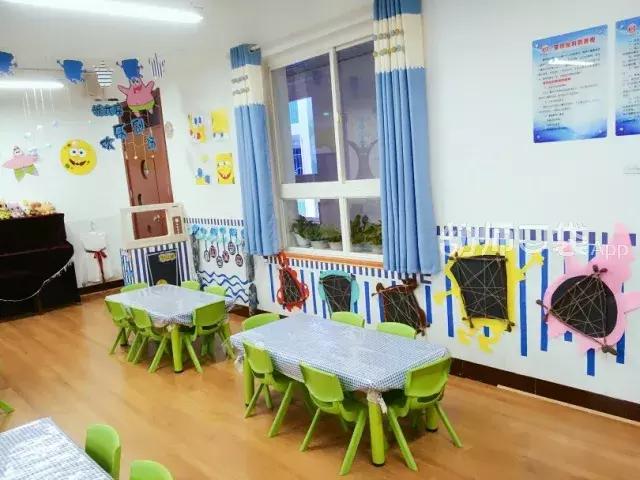 美出天际!幼儿园用小黄人、小猪佩琦、哆啦A梦、米奇做环境