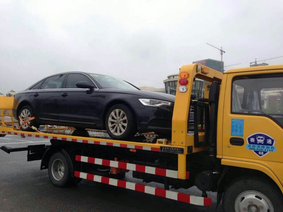 手动挡的车为什么可以拖车,手动挡拖车和at拖车有区别吗