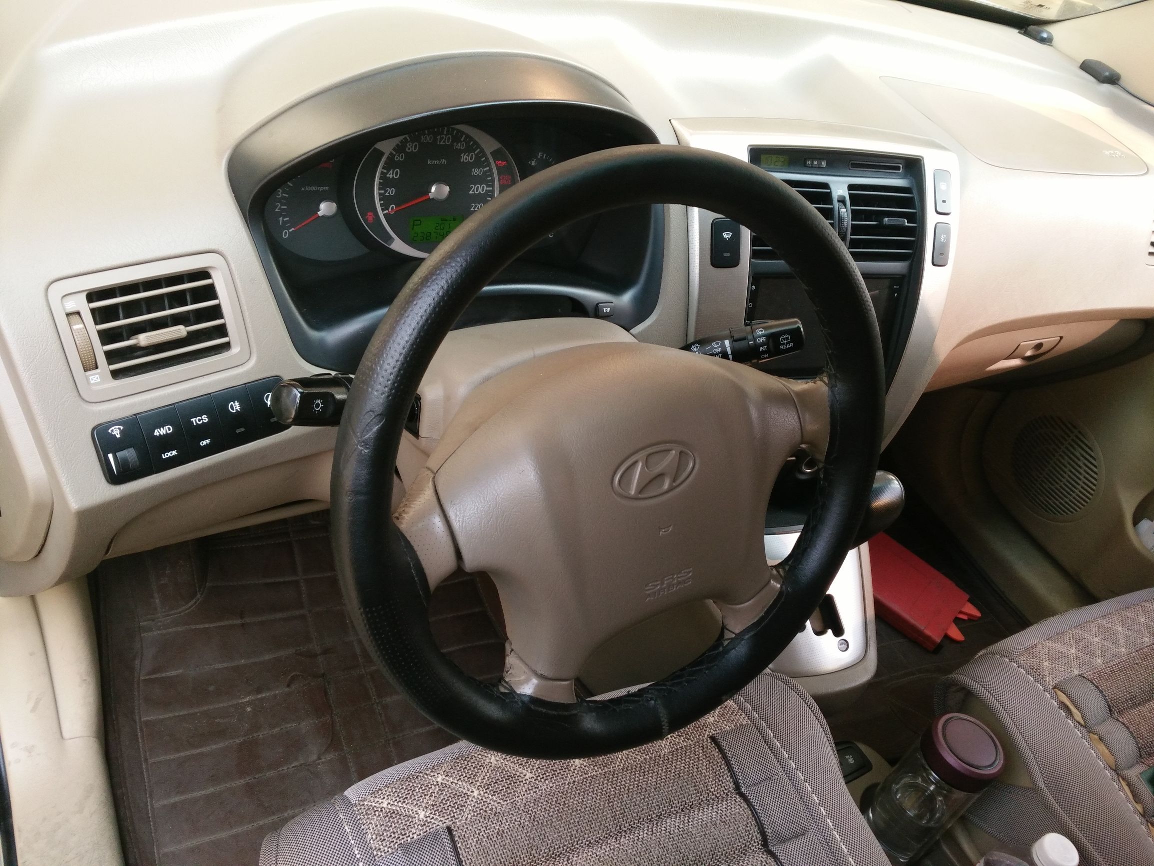 二手途胜和昂科威哪个更值得买,二手途胜和欧蓝德哪个值得买