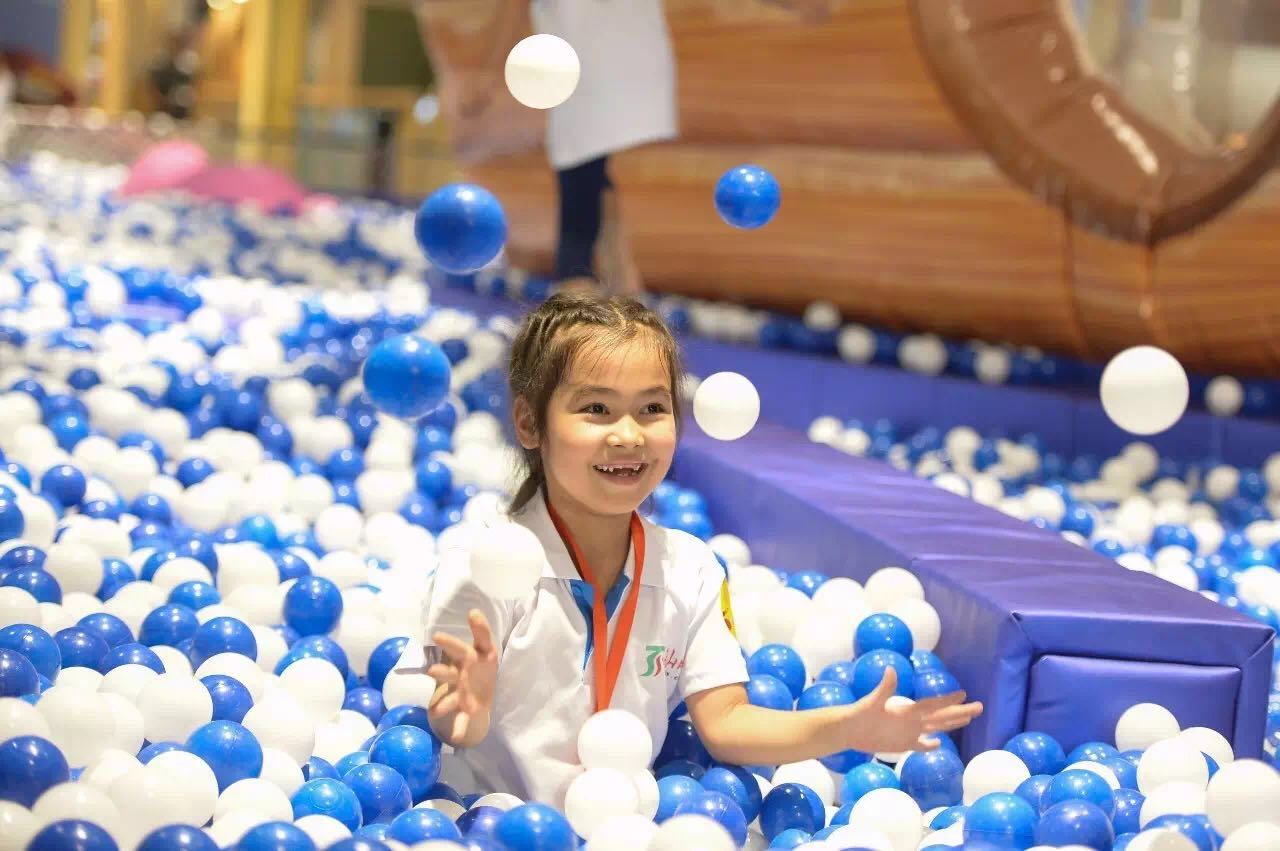 室内儿童乐园十大加盟品牌,乡镇开室内儿童乐园怎么样