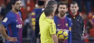 巴萨vs瓦伦谁开球了,2017巴萨vs瓦伦集锦