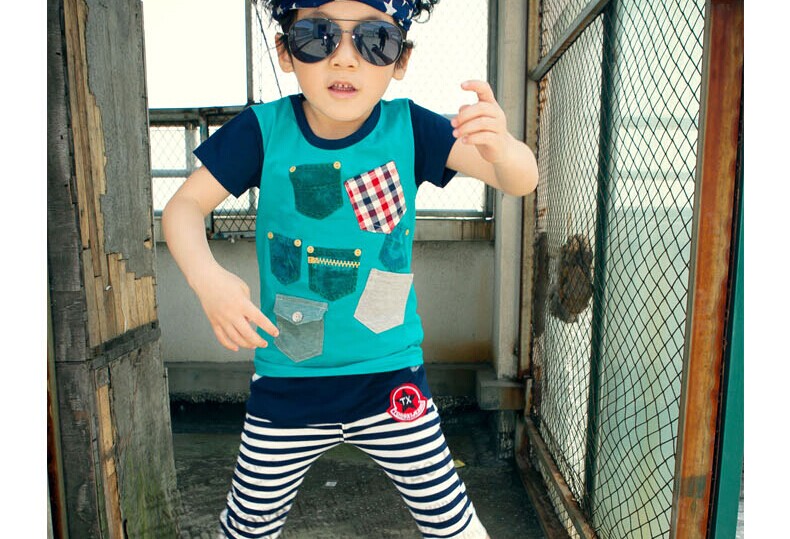 小正太的运动穿衣风格