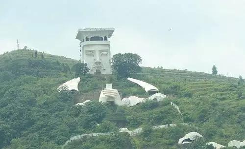 重庆是不是又出名了,为什么重庆在全国名气那么大