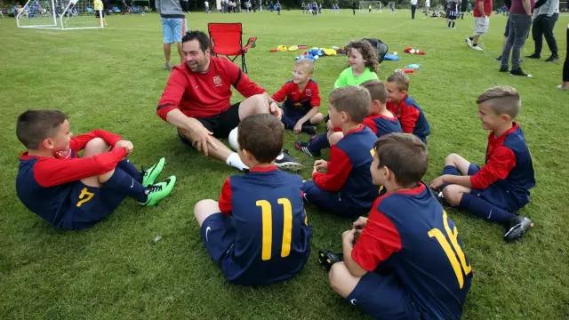 英国足球教练培训,英国足球教练好考吗