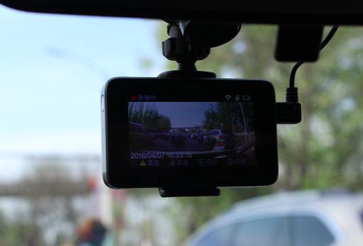 360行车记录仪美猴王语音操控,360行车记录仪二代美猴王版