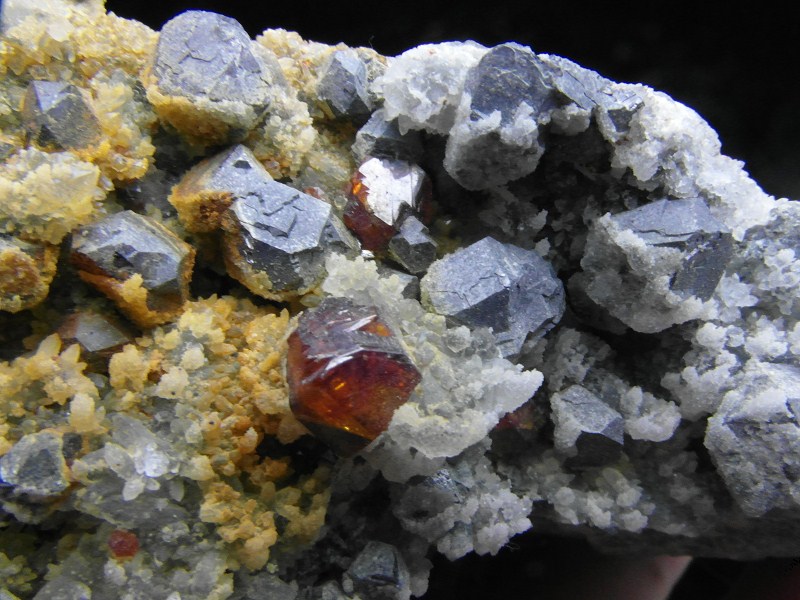 矿物晶体欣赏视频,精彩矿物晶体