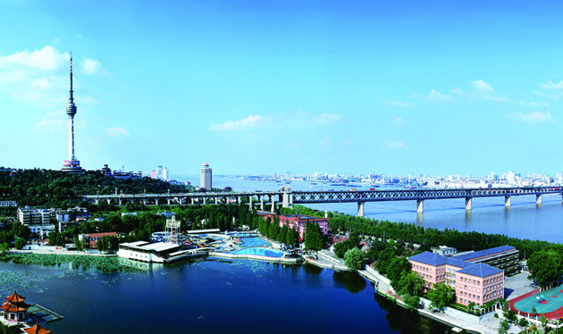 武汉城市精神是哪八个字,武汉城市精神的内容