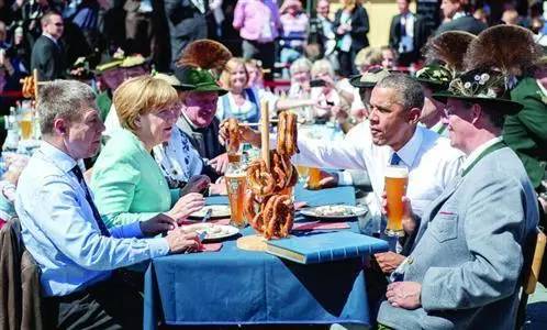 不吃早餐喝啤酒有什么坏处,吃早餐喝啤酒好吗