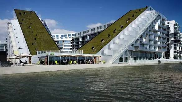 说到品牌设计你想到了什么,说到设计师你会想到什么呢