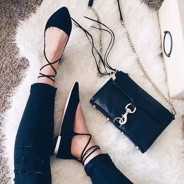 不用吃土的千元数位屏,不用吃土的奢侈品牌包