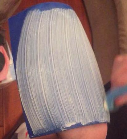 乒乓球拍把柄掉了可以用502胶水粘,乒乓球拍掉了一大块可以用502粘吗