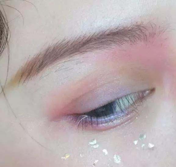 肯德基之后,农夫山泉也“不务正业”开始做化妆品了!