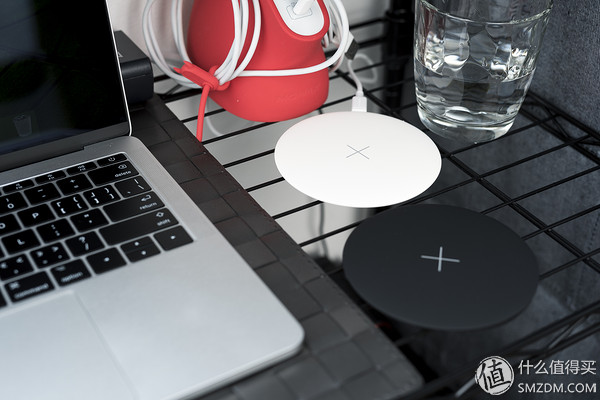 打造高颜值办公桌,打造舒适办公桌