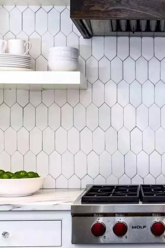 厨房灰色墙砖地砖橱柜颜色选什么,厨房墙砖选什么颜色比较好