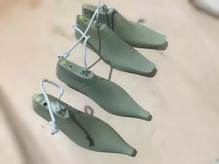 手工皮鞋老匠人,老匠手工皮鞋