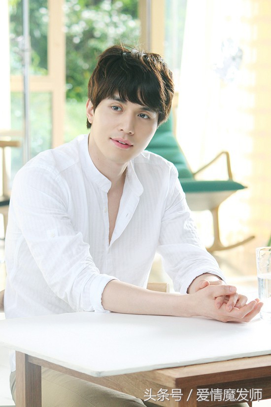 冬季男生发型不烫推荐,最适合秋冬季节男生烫的发型