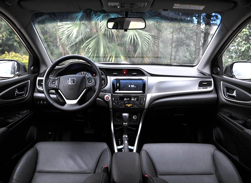 有年轻感又有动力的车50万以内,一辆动力十足的车