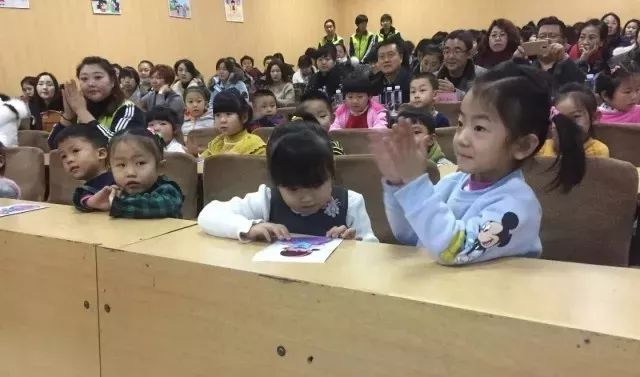 幼儿园检察官安全教育,维护幼儿园安全的课题