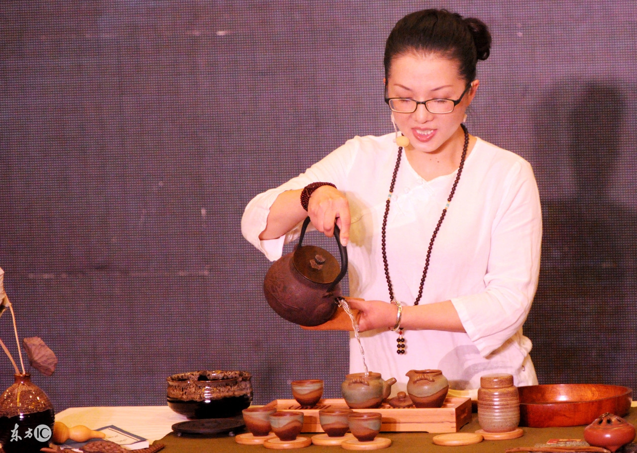 民族茶艺大赛,黔东南苗族选美冠军