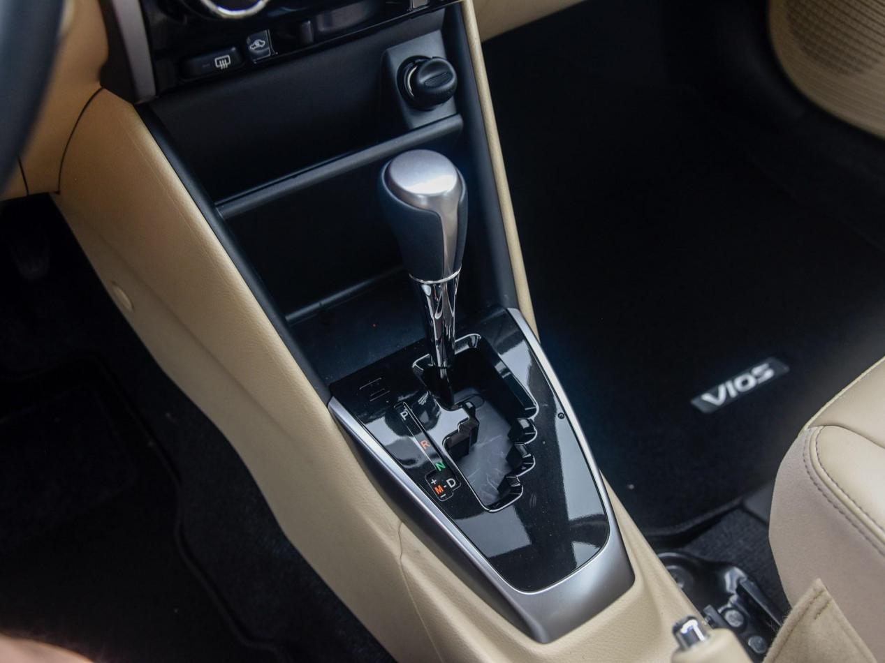 麻雀虽小五脏俱全的概括,2018款丰田威驰居家用车经济实用