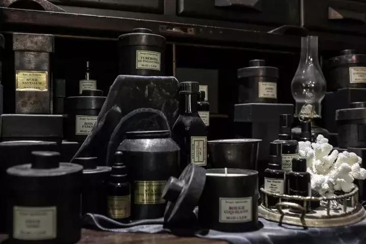 送礼什么礼物最走心,钱少送什么礼物最合适