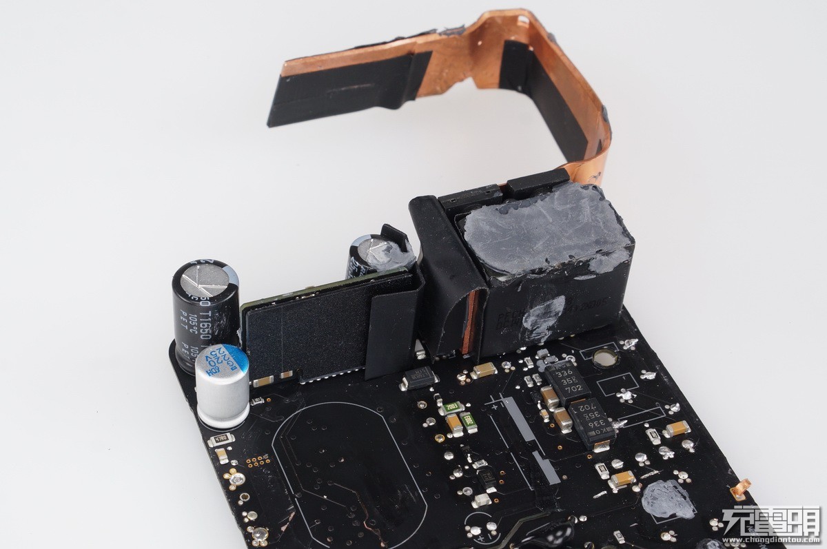 有没有仿的很真的苹果充电器,贫穷限制了我的想象力动画