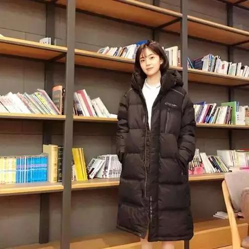 韩国长款羽绒服穿搭,韩国东大门长款羽绒服最时尚