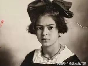 毕加索：你我都画不出她这么好的自画像