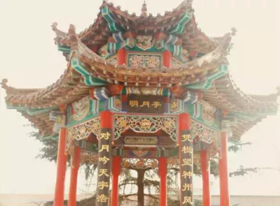 历城二中美术作品,手绘印象城市