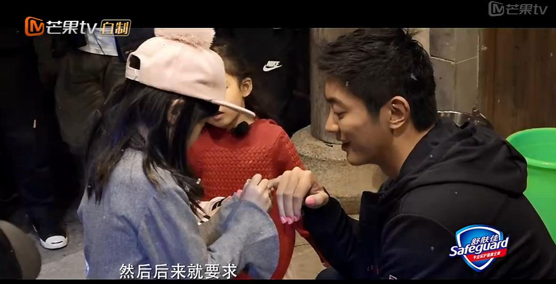 爸爸5嗯哼搞笑片段,爸爸5jasper小泡芙