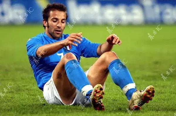 20岁一球成名的斑马王子，一生却受尽磨难