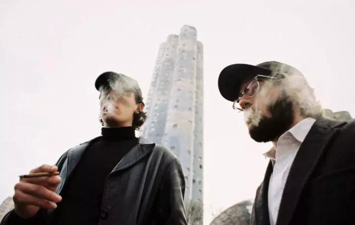 除了秋裤,男士们还需要这些时髦的配饰来过冬