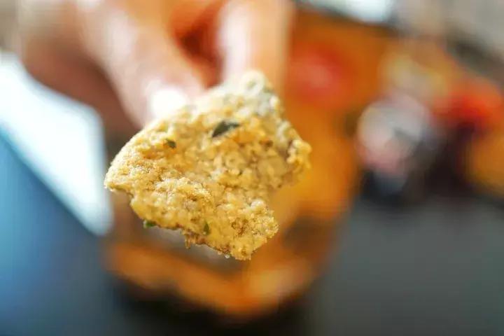 上瘾的零食推荐,咸蛋黄味的零食有哪些